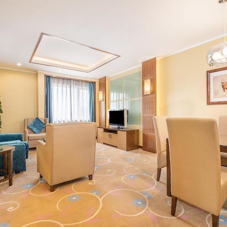 Holiday Inn Beijing Downtown Dış mekan fotoğraf